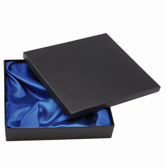 Silk Lined Presentation Box (black) (4.5 x 4.5 x 1 3/8 Inch (115 x 115 x 35mm))